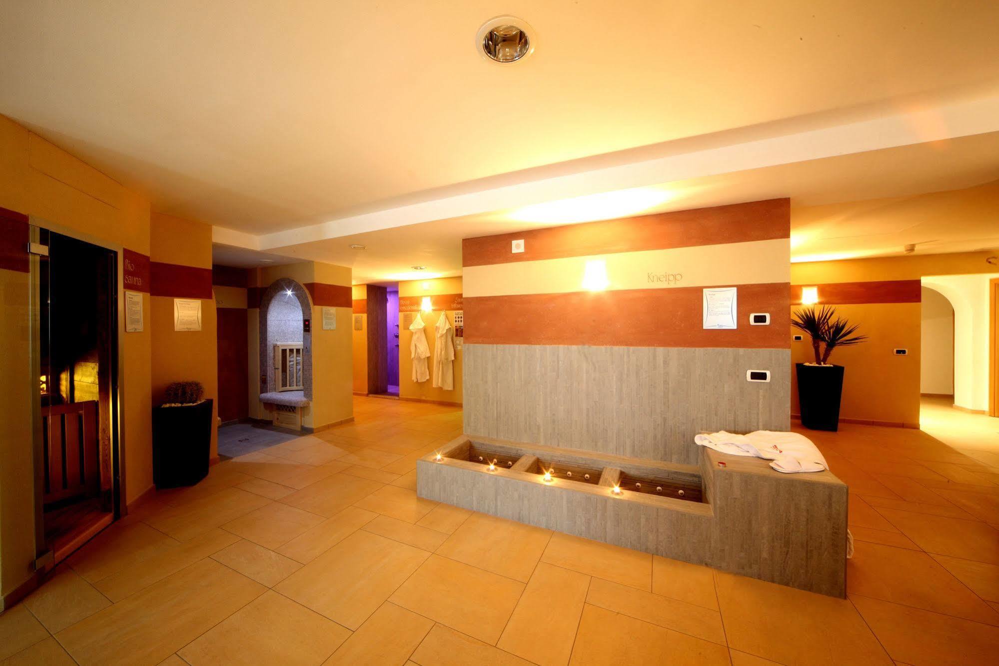 Residence Vallon Corvara In Badia Kültér fotó
